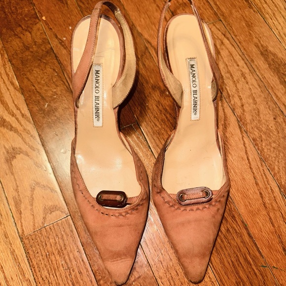 Manolo Blahnik Kitten slingback heels - Picture 2 of 5